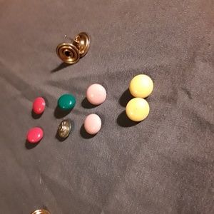 Snap button vintage stud earings